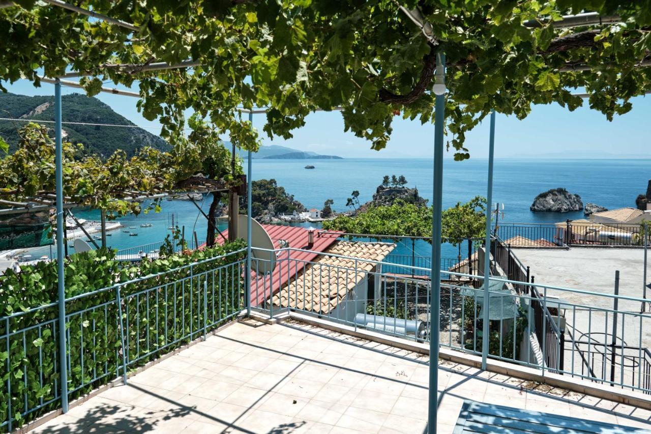 Panos Apartments Parga Luaran gambar